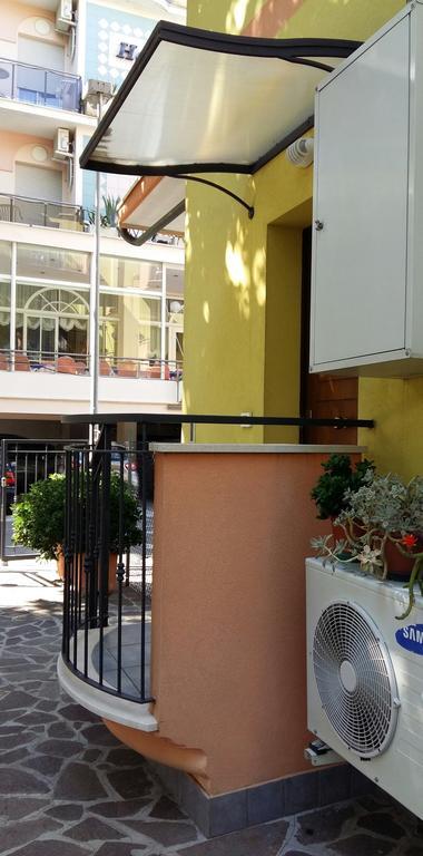 Residence Desiree Rimini Phòng bức ảnh